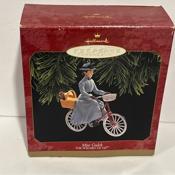 1997 Hallmark Keepsake  "Miss Gulch"  The Wizard of Oz Collection- In Box! - Picture 16 of 16